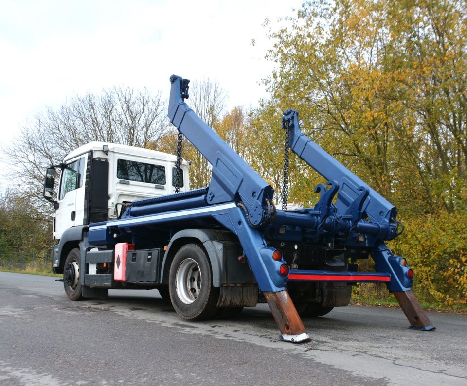 MAN TGS 18.320 4x4 ALLRAD HYDRODRIVE ABSETZKIPPER EURO5 Bj.2011 in Hessisch Oldendorf