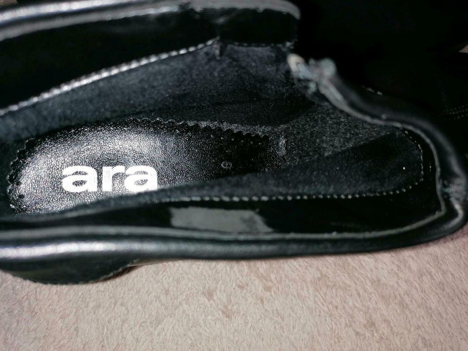 ARA STIEFELETTEN NEU ! SCHWARZ GRÖßE 6,5 (40) in Herne