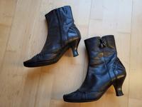 5th Avenue Stiefelette schwarz, Leder, verspieltes Design, Gr. 37 Hessen - Fritzlar Vorschau