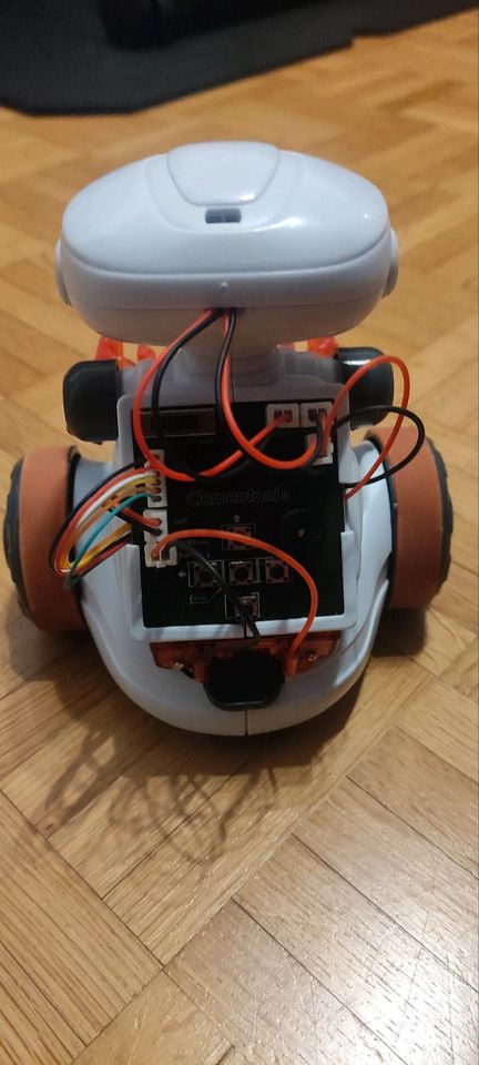 Roboter von Clementoni in Wittislingen