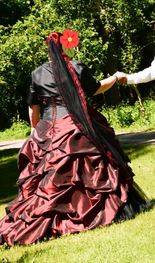 Hochzeitskleid/Gothikkleid in Delitzsch