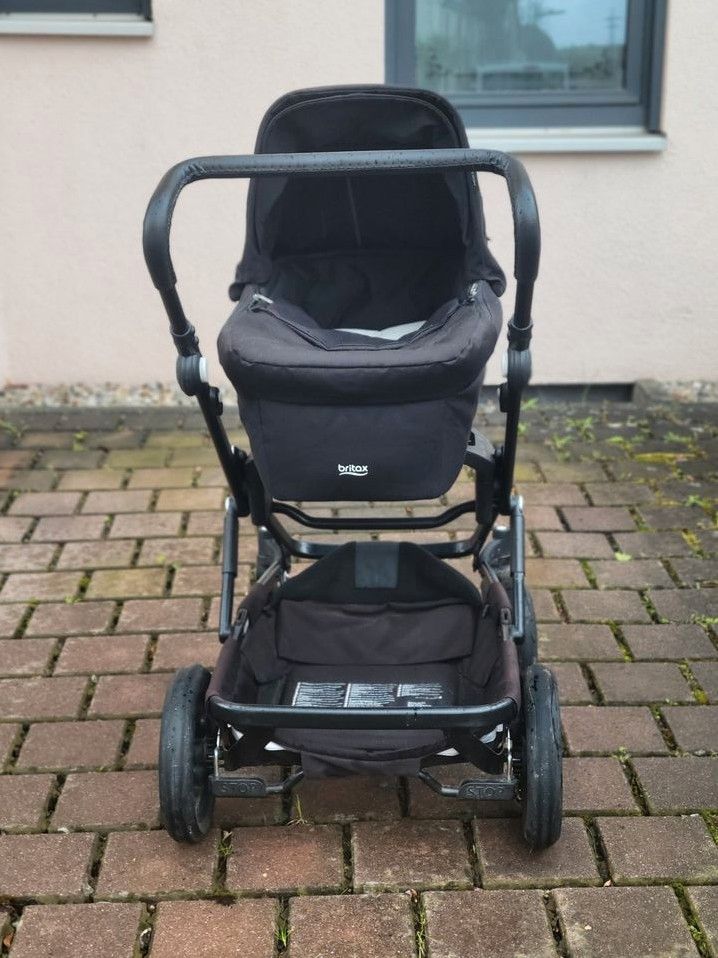 Britax Römer Kinderwagen in Eltville