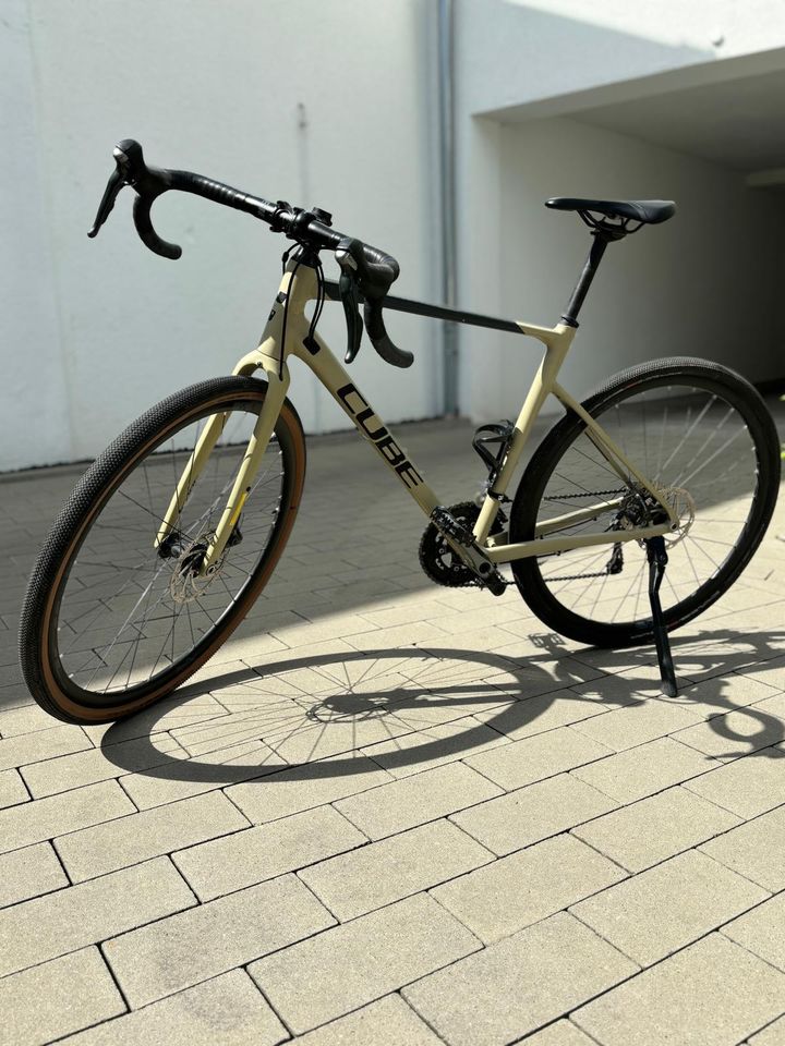 Cube Nuroad Pro 56cm Größe M Gravel Bike in Aschaffenburg