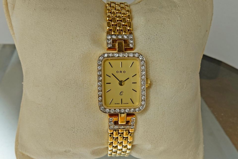 Damen Armbanduhr ORO Gold 585, 14 Karat mit 0,54ct Brillanten in Wuppertal