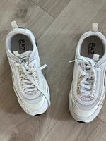 Sneaker von Armani Nordrhein-Westfalen - Bornheim Vorschau