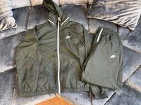 #K4 Nike Trainingsanzug Gr. L Jacke Hose Brandenburg - Teltow Vorschau
