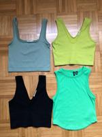 4 x Crop Top Reserved + VeroModa grün schwarz Gr. S 4 für 1 Baden-Württemberg - Schorndorf Vorschau