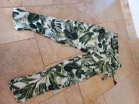 Hose mit floralem Print von H&M in Größe L/40 Bayern - Nittendorf  Vorschau