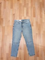 (BRANDNEUE) H&M Slim Fit Ripped Jeans in Blau Hessen - Offenbach Vorschau