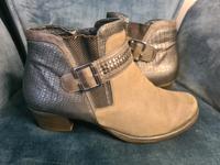 Remonte Stiefeletten Gr. 40 Inkl.Versand Nordrhein-Westfalen - Langenfeld Vorschau