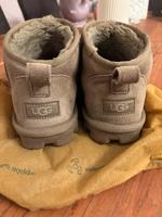 UGG Boots Gr. 38 zu verkaufen Nordrhein-Westfalen - Gladbeck Vorschau