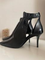 Stilettos 40 neu Niedersachsen - Duingen Vorschau