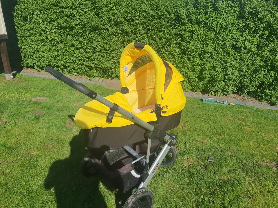 Kinderwagen Baby / Kind in Bremen