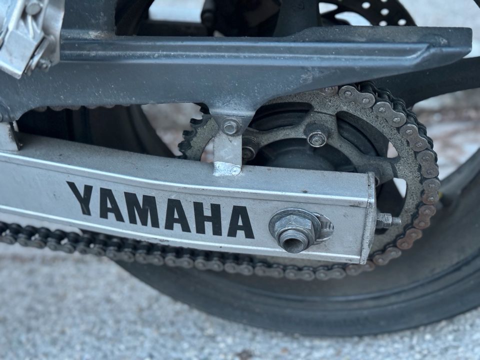 Yamaha FZ6 in München