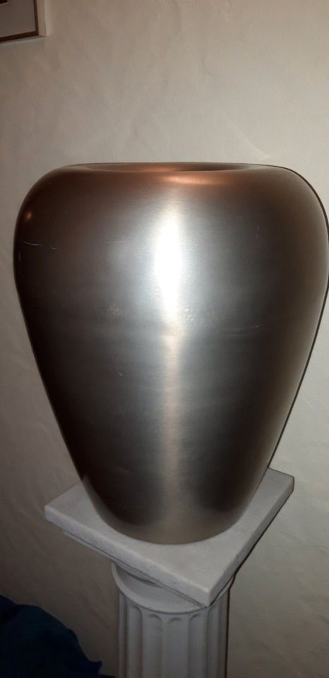 █▬█ █ ▀█▀  Exklusive tolle Bodenvase aus Metall XXL metallic Gold in Mauerstetten