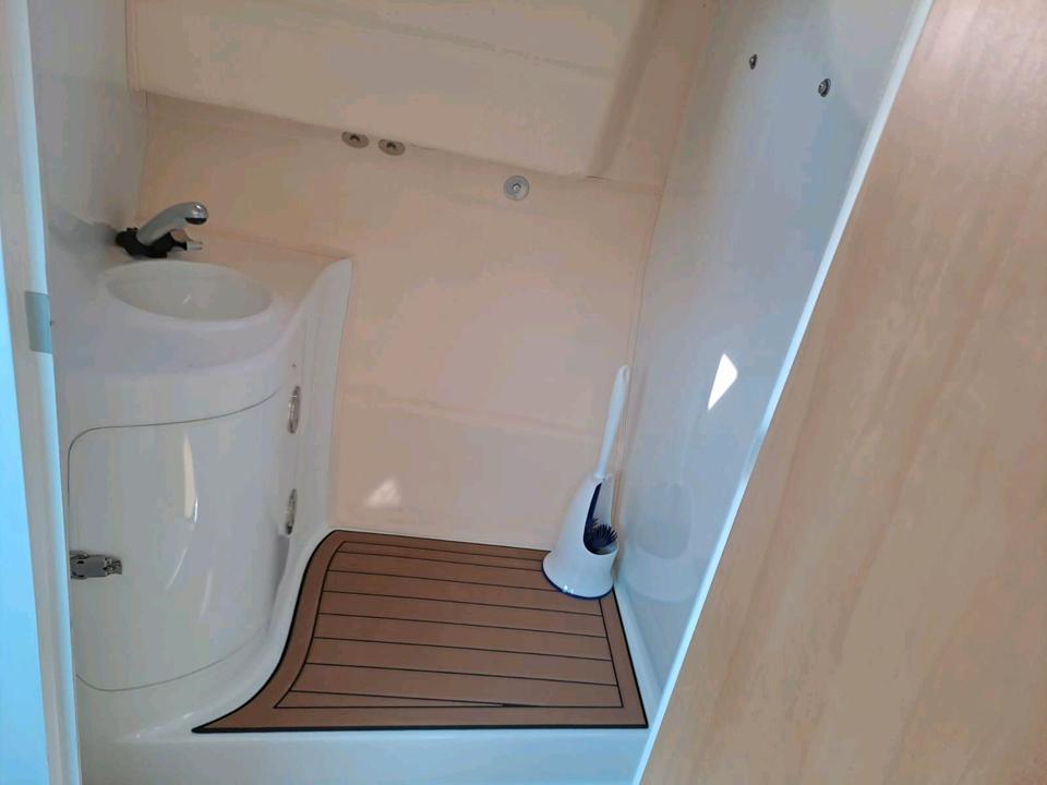 Kajütboot Aqualine 640, Bj 2022 inkl. Bootstrailer in Lüneburg