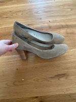 Marc shoes Gr 40 pumps beige Niedersachsen - Hessisch Oldendorf Vorschau