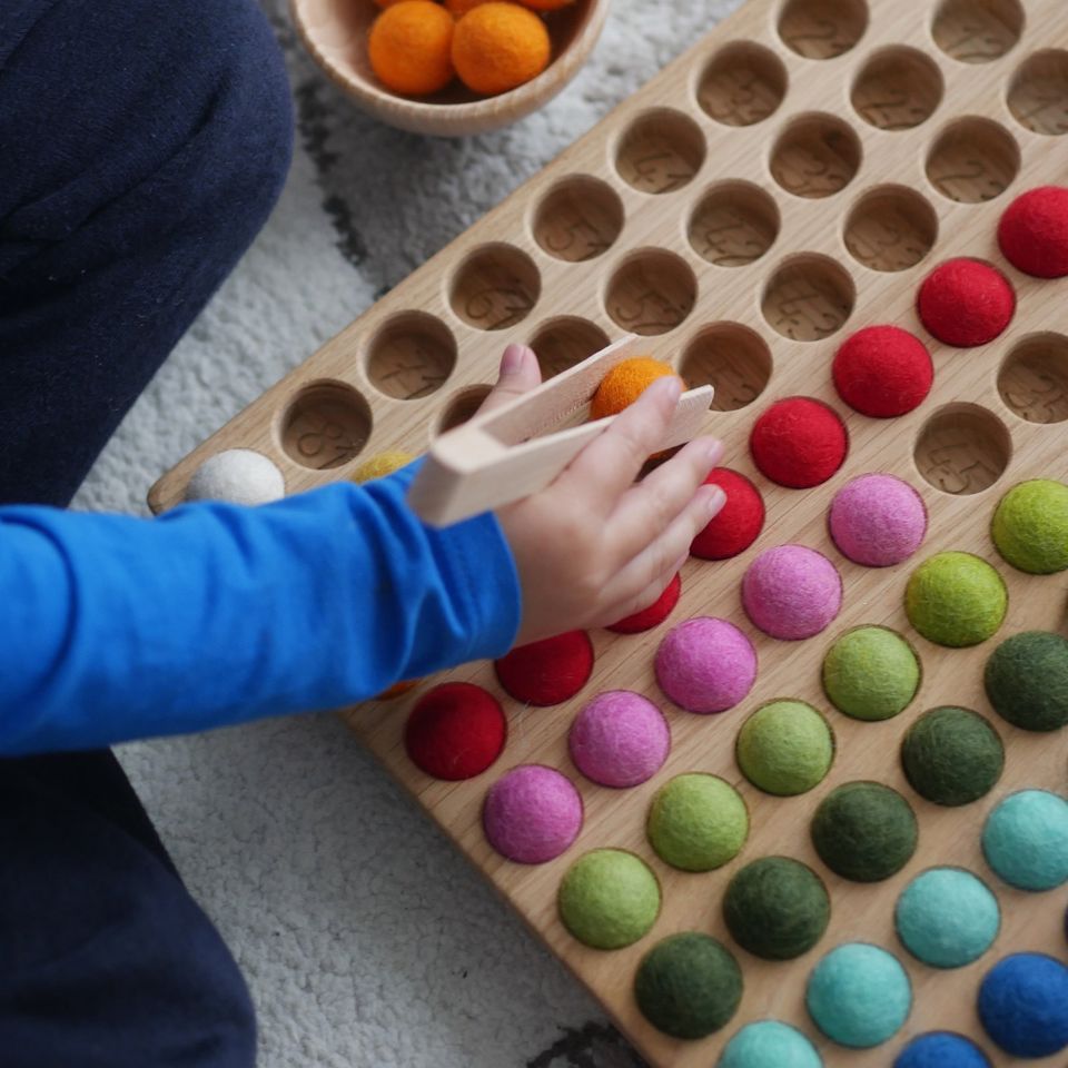 Zahlen und Rechenspiel, Farbspiel, handgefertigt, Montessori in Solingen