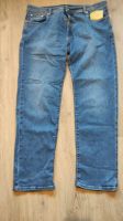 5 einwandfreie Jeans, C&A und PIERRE CARDIN  Gr.42/32 und 34 Niedersachsen - Bückeburg Vorschau
