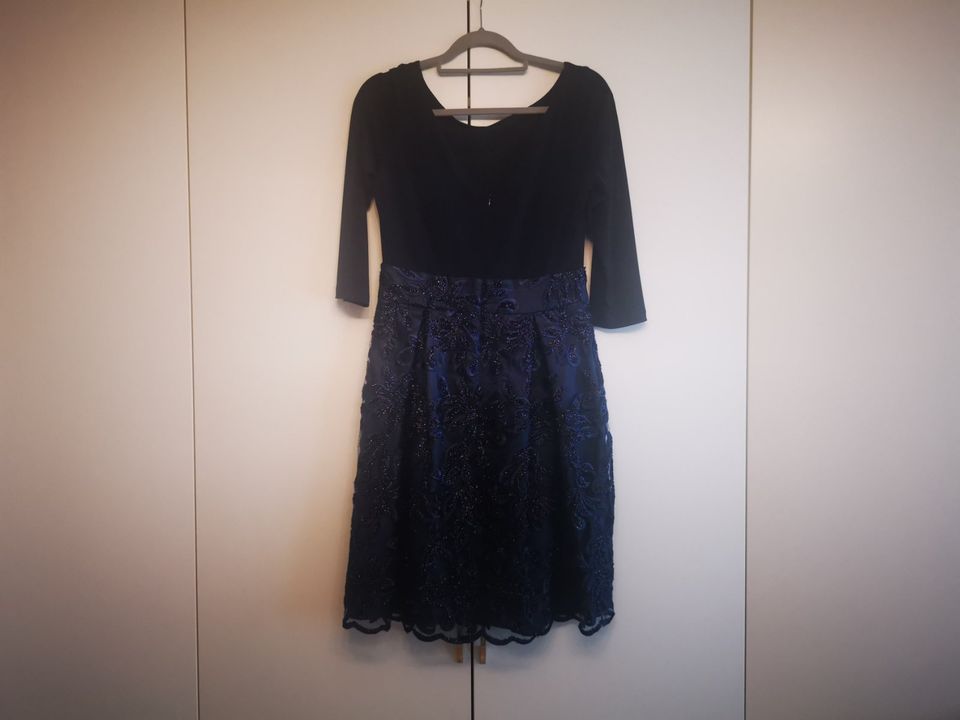 Swing Abendkleid kurz blau mit Glitzer Größe 40 in Köln