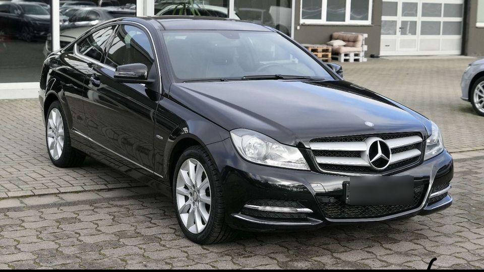 Mercedes Benz C250 Coupe 2011(Tausch möglich) in Zweibrücken