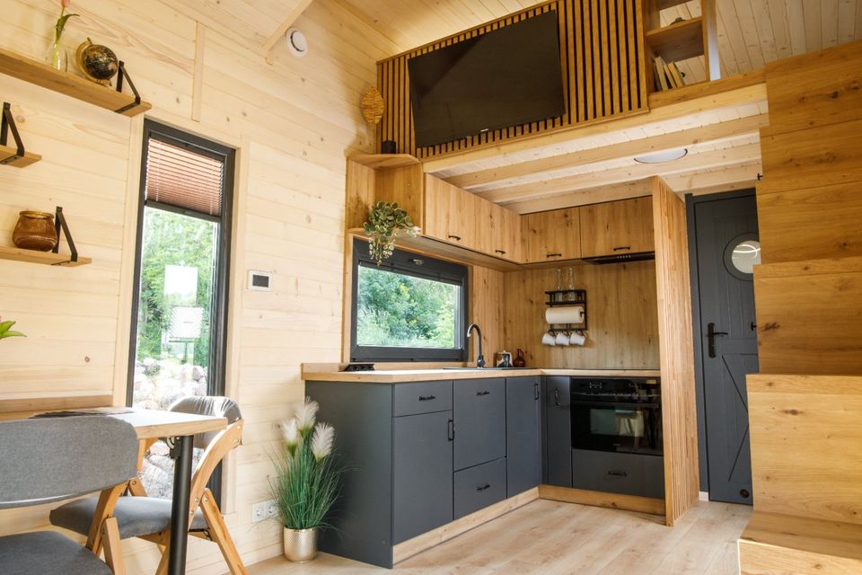 SOFORT VERFÜGBARES Tiny House 9m x 3m nach GEG | 31m² | WÄRMEPUMPE u. Fußbodenheizung! | WINTERFEST | Schlüsselfertig | Mobilheim | Mobilhaus in Fürstenwalde (Spree)