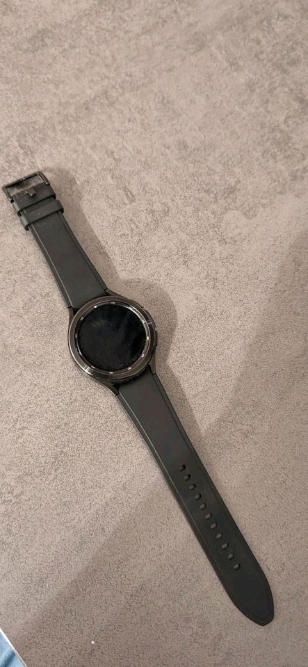 Samsung Galaxy Watch 4 Classic in Antdorf