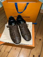 Louis Vuitton Luxembourg Sneaker Größe 7,5 Hessen - Bad Endbach Vorschau
