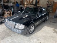 Mercedes Benz E320 Sportline Leder 1. Hand rostfrei Klima  W124 Bayern - Burglengenfeld Vorschau