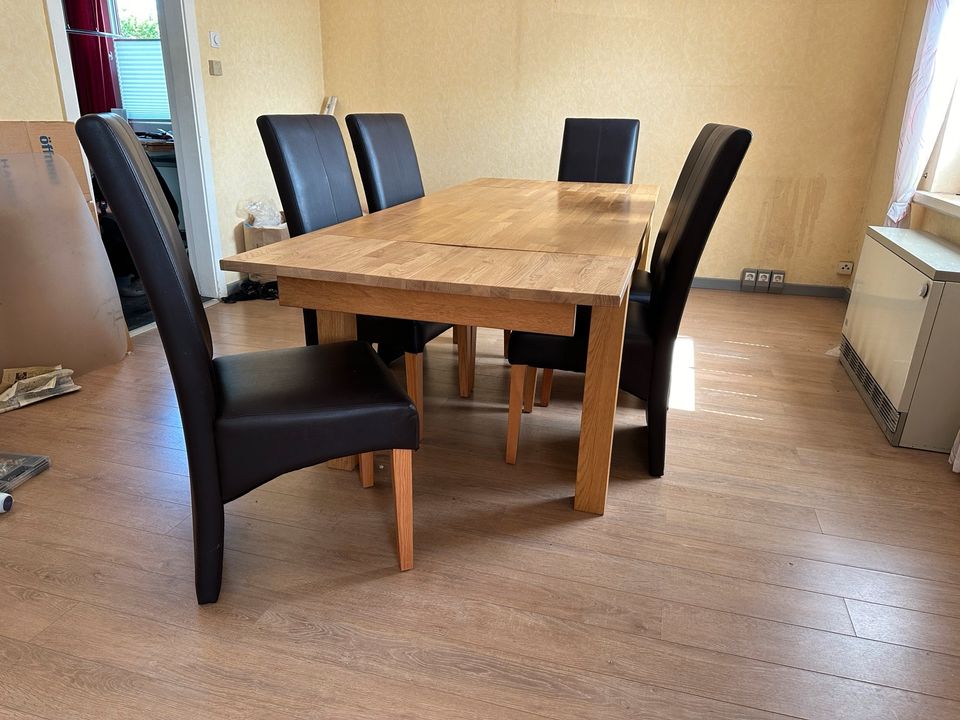 Esstisch mit 6 Stühlen ausziehbar Jysk Eiche Oak massiv in Bremen