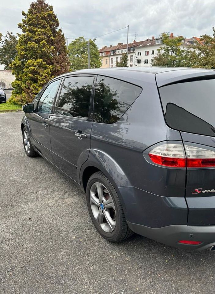 Ford S-Max TDCI  2,2 in Frankfurt am Main