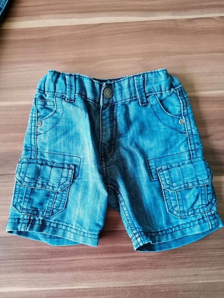 Kurze Sommer Hosen Shorts Größe 98 in Bielefeld