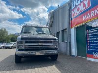 Chevrolet G20 V8 Tüv Neu Explorer Anhänger Last 1500 kg Niedersachsen - Celle Vorschau