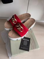 Bugatti Latschen Sandalen Leder Neu Gr 40 Wandsbek - Hamburg Bramfeld Vorschau