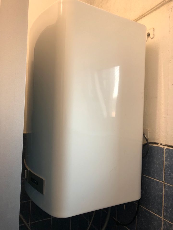 Warmwasserboiler / Boiler von Austria Email, Typ EKH-S 080 U in Hannover