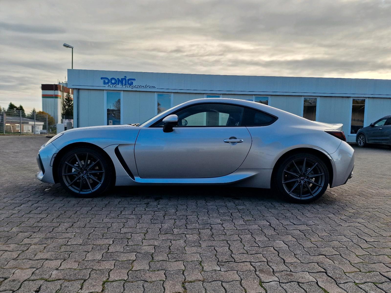 Abbildung des Autos Subaru Brz 2,4i