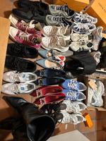Zweithande Schuhe verkaufen 38-39 Bayern - Kranzberg Vorschau