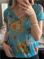 Leichte, farbenfrohe Sommerbluse mit Blumenprint Nordrhein-Westfalen - Euskirchen Vorschau