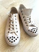 CONVERSE--CHUCKS--LEDER--WEIß--MIT NIETEN--GR.41,5--- Brandenburg - Falkensee Vorschau