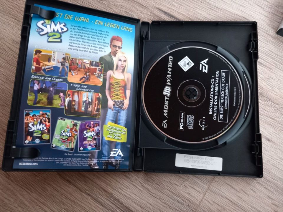 Die Sims Deluxe und Sims 2 PC-Spiel in Hameln