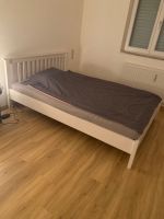 Schönes weißes Bett mit gutem Rost und Matratze 140 x 200 Baden-Württemberg - Waldburg Vorschau