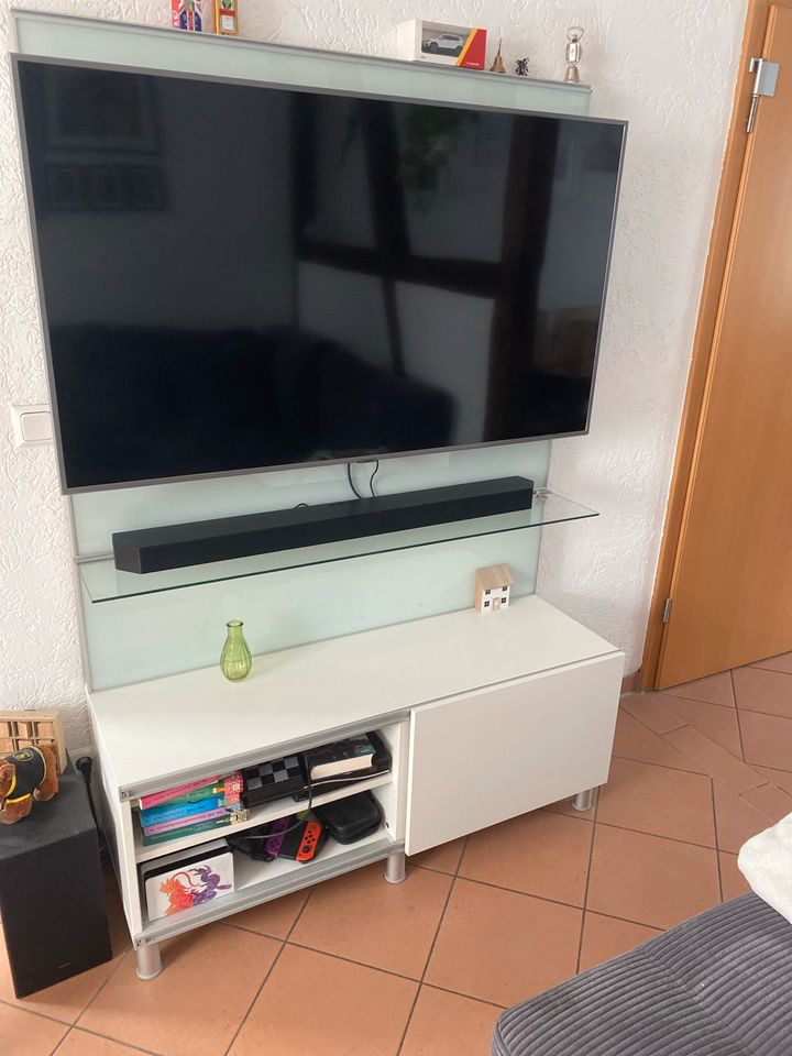 Ikea TV Board mit Unterschrank in Hanau