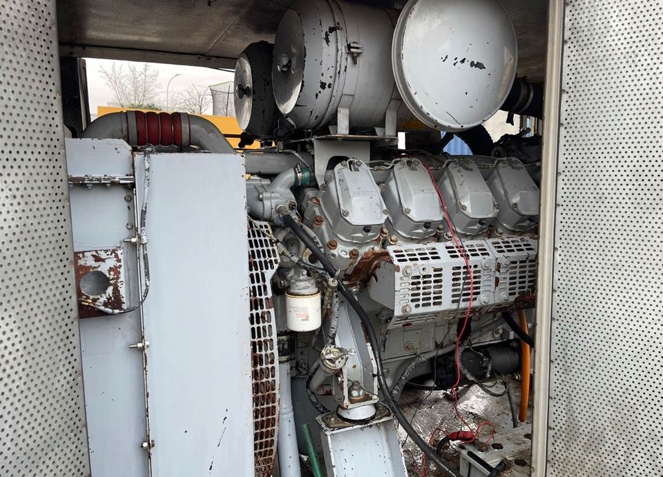 Iveco 450 KVA Stromaggregat BHKW Notstromaggregat Stromerzeuger in Gundelsheim