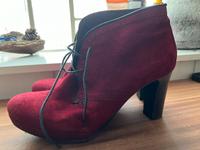Rote Stiefelette Hessen - Witzenhausen Vorschau