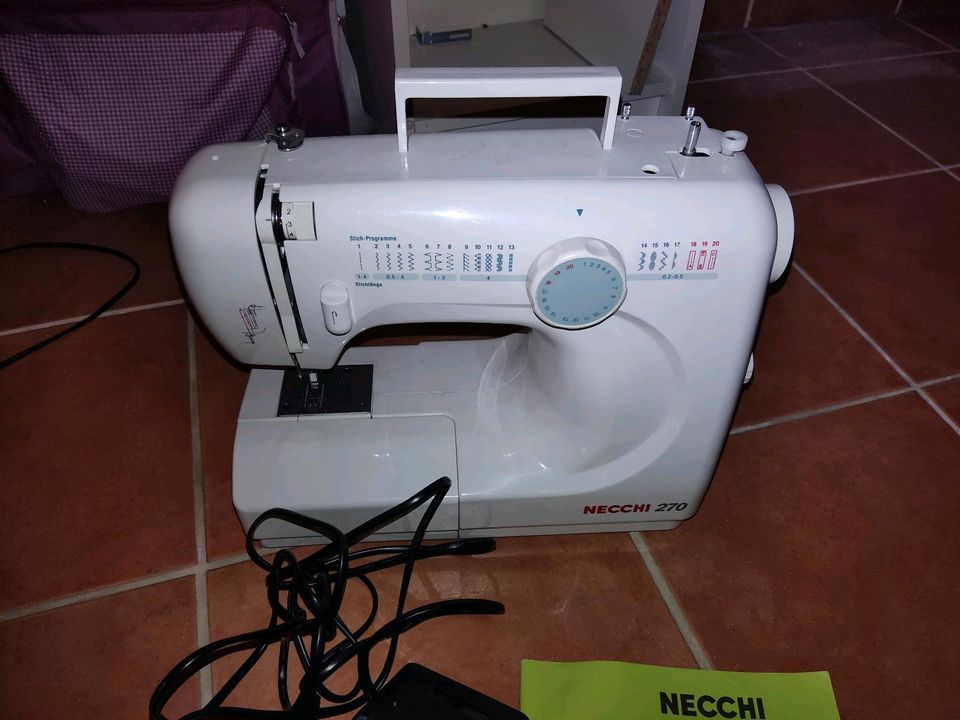 NECCHI MOD 270 NÄHMASCHINE in Kerpen