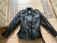 Motorrad Lederjacke Damen, Gr. 38, 40, Vintage, Retro Bremen - Vegesack Vorschau