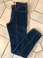 Neue Jeans von Janina, Gr. 34 Hessen - Runkel Vorschau