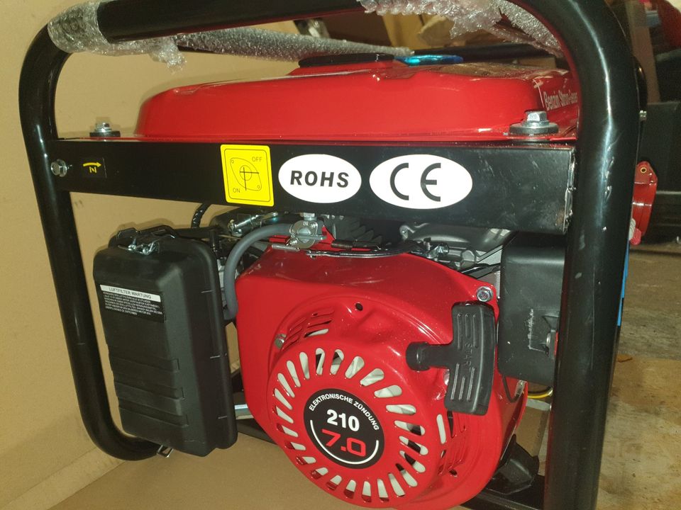 BENZIN STROM-GENERATOR,DORATEX 2,7 KW,NEU in Lippstadt