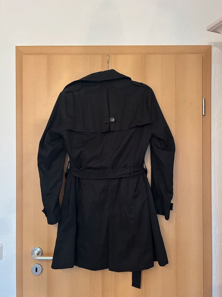 Stradivarius Trenchcoat Schwarz Größe L in Oberhausen