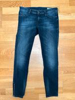 DIESEL Skinzee Low Zip Jeans 0856G dunkelblau 29/32 Super Slim Köln - Ehrenfeld Vorschau
